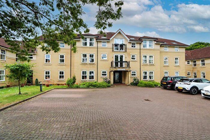 2 Bedroom Retirement Property For Sale In Brassmill Lane, Bath, BA1