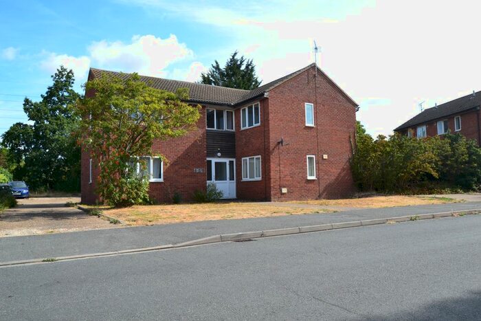 1 Bedroom Studio To Rent In Armitage Way, Arbury, Cambridge, CB4