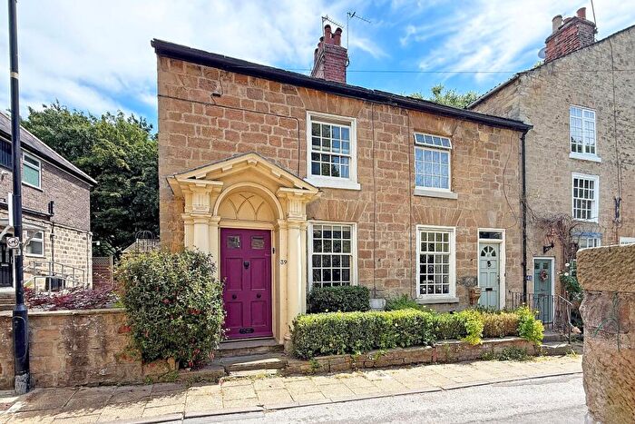 3 Bedroom Semi-Detached House For Sale In Bond End, Knaresborough, HG5