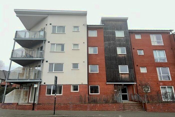 2 Bedroom Flat To Rent In Great Colmore Street, Birmingham, B15