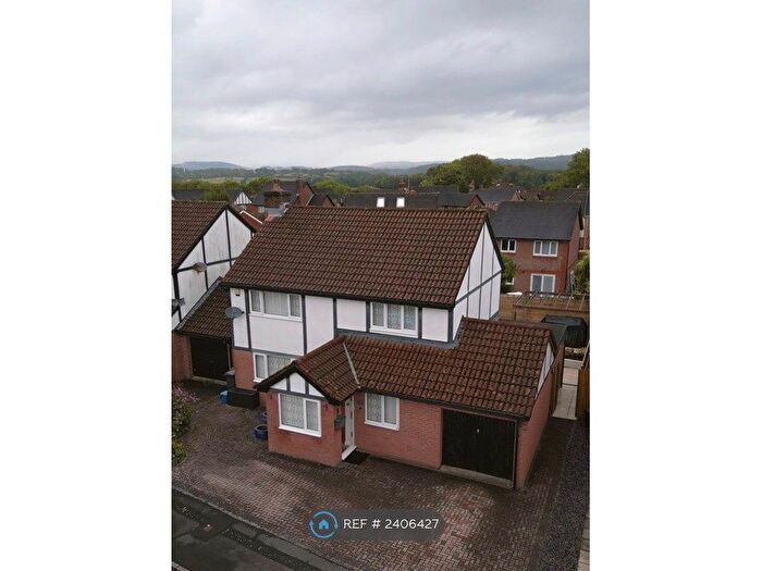 4 Bedroom Detached House To Rent In Deepdene Close, Cardiff, CF5