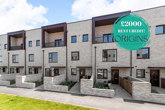 3 Bedroom Semi-Detached House To Rent In Bearsden Avenue, Cambridge, Cambridgeshire, CB3
