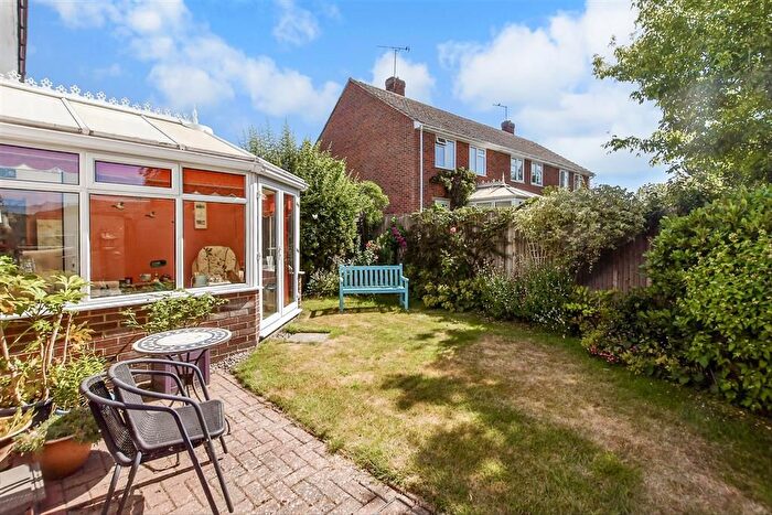 3 Bedroom Semi-Detached House For Sale In Quested Way, Harrietsham, Maidstone, Kent, ME17