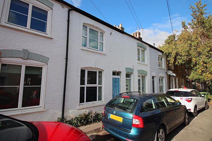 2 Bedroom House To Rent In Catharine Street, Cambridge, CB1