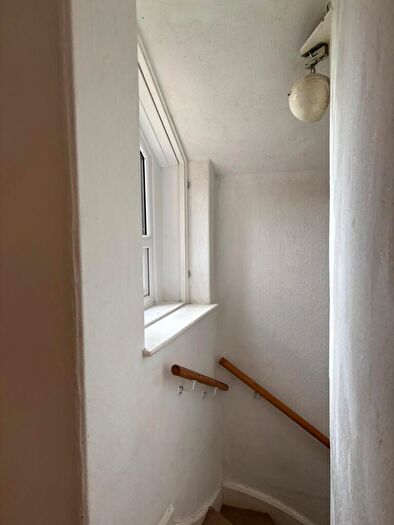 2 Bedroom Cottage For Sale In Wookey Hole, Wells, BA5