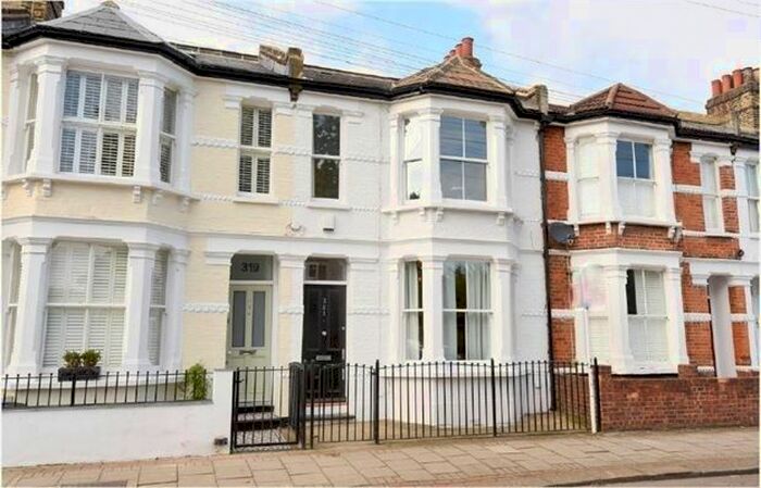 4 Bedroom Terraced House To Rent In Eversleigh Road, Battersea, London, SW11