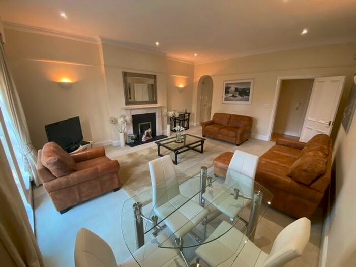 2 Bedroom Flat To Rent In Jesmond Park West, NE7