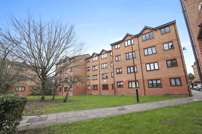 1 Bedroom Flat To Rent In Baildon Street, Deptford, London, SE8