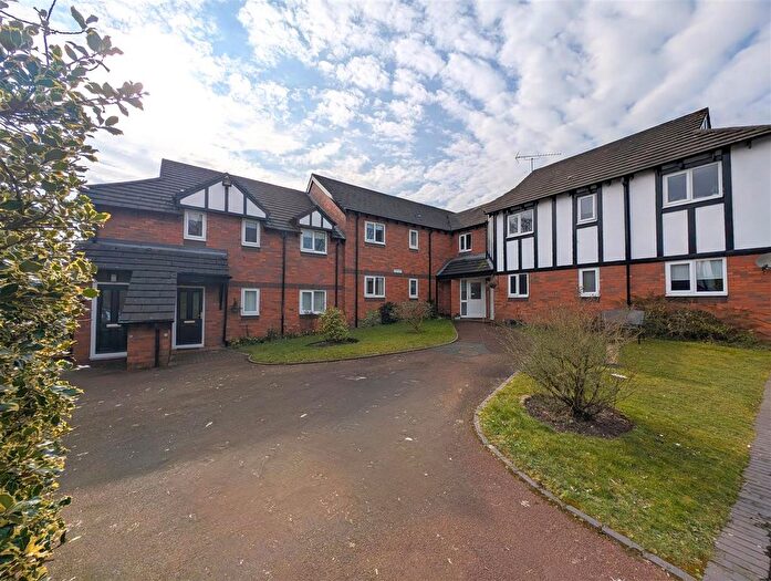 1 Bedroom Flat For Sale In Chestnut House, Brook Court, Sandbach, CW11