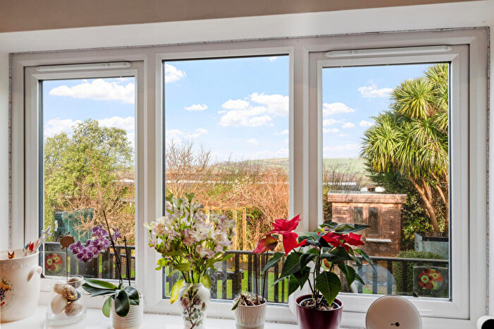 4 Bedroom Bungalow For Sale In Puncknowle, Dorset, DT2
