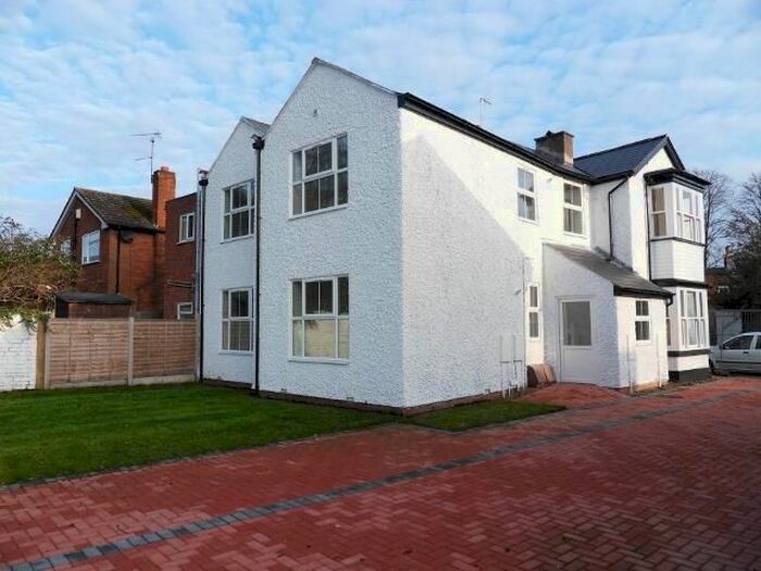 1 Bedroom Flat To Rent In King Street, Wollaston, Stourbridge DY8