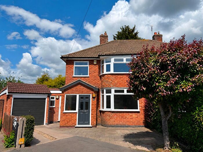 4 Bedroom Semi Detached House For Sale In Fieldhurst Avenue, Braunstone Town, LE3