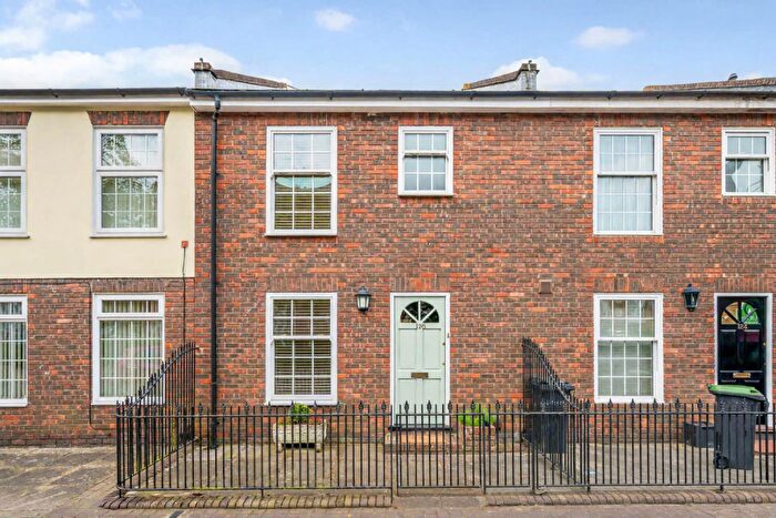 3 Bedroom Terraced House For Sale In King Street, Southsea, PO5