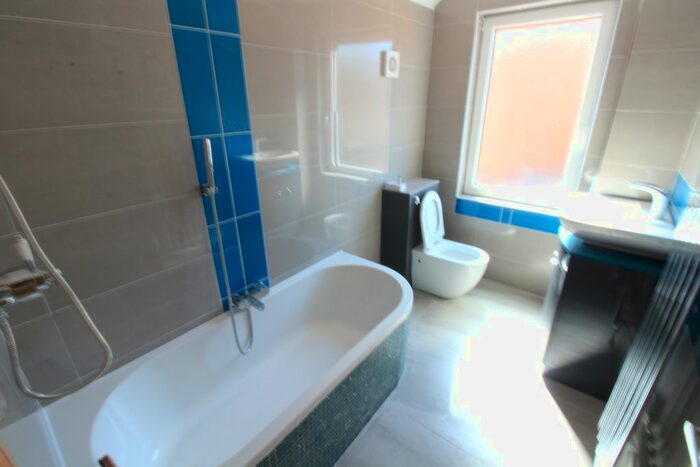 2 Bedroom Terraced House To Rent In Burnmoor Street, Leicester, LE2