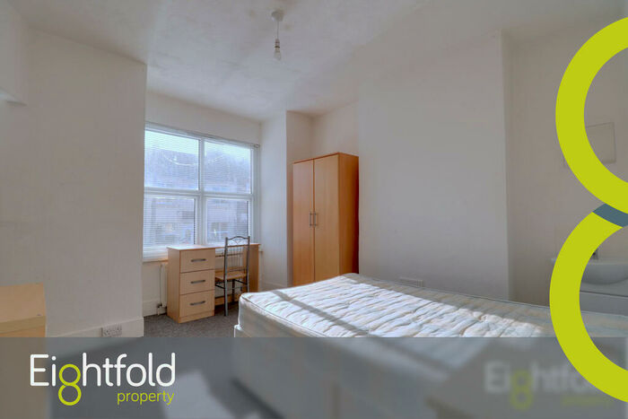 3 Bedroom Flat To Rent In Totland Road, Brighton, BN2