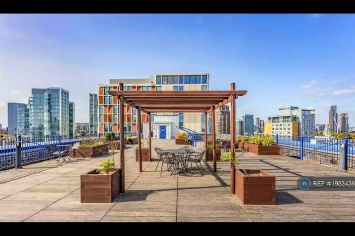 1 Bedroom Flat To Rent In Skyline Plaza Building, London, E1