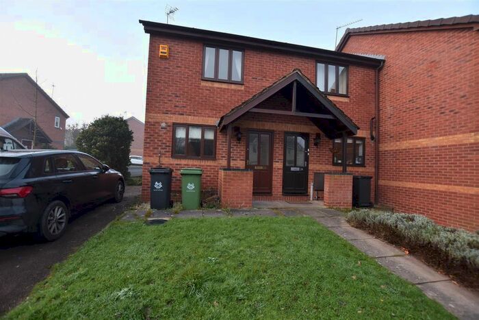 2 Bedroom Property To Rent In Hoskyns Avenue, Worcester, WR4