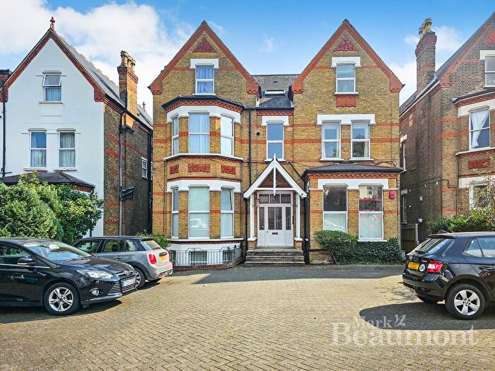 1 Bedroom Flat To Rent In Lawrie Park Road, Sydenham, London, SE26