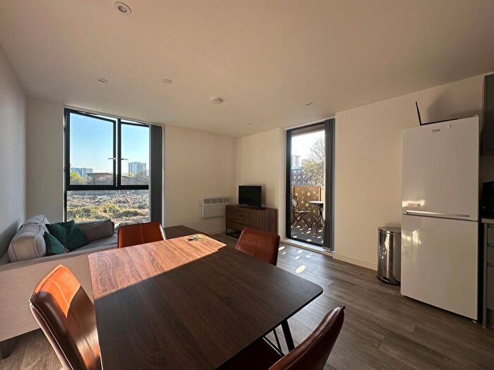 1 Bedroom Flat To Rent In Bevington Bush, Liverpool, L3