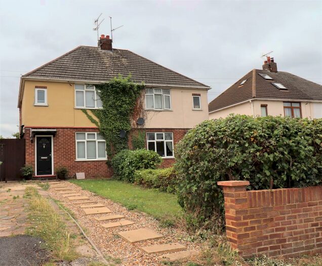 3 Bedroom Semi-Detached House To Rent In Simpson Road, Fenny Stratford, MK1