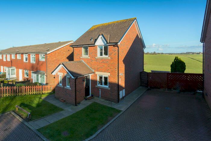3 Bedroom Detached House To Rent In Butterworth Close, Wesham, PR4