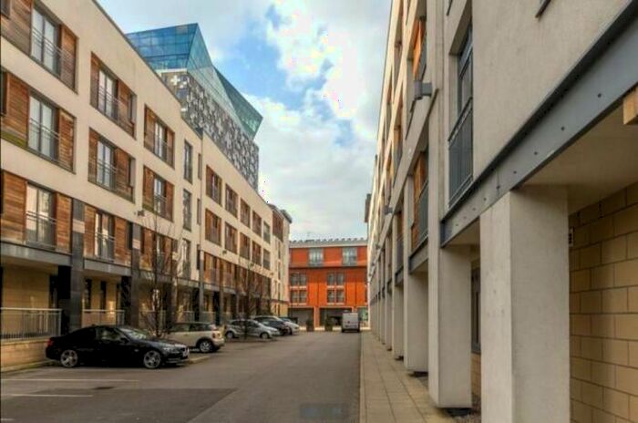 2 Bedroom Flat To Rent In The Postbox, Upper Marshall Street, Birmingham, B1