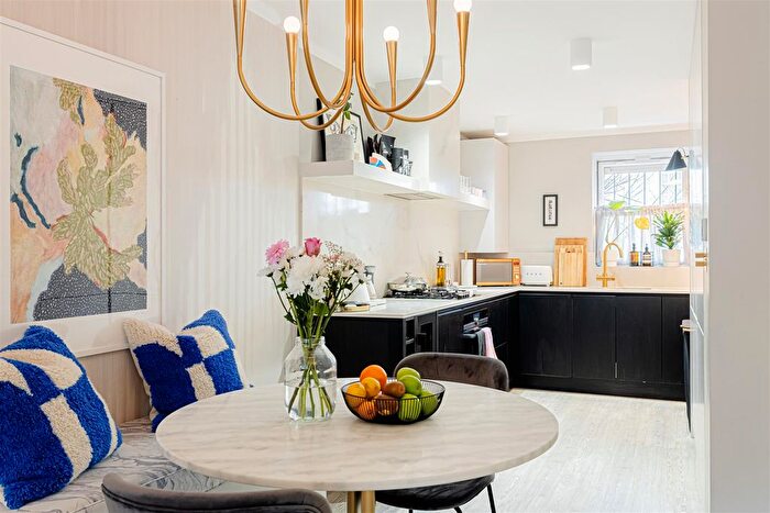 1 Bedroom Flat For Sale In Rotherfield Street, N1