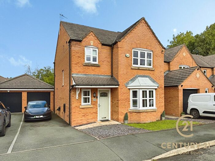 3 Bedroom Detached House For Sale In Elmswood Avenue, Hunts Cross, Liverpool, L25