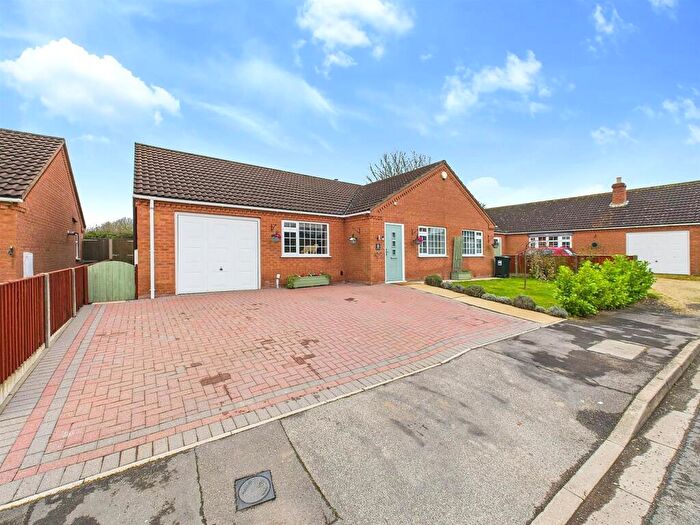 3 Bedroom Detached Bungalow For Sale In John Smith Close, Willoughby, Alford, LN13