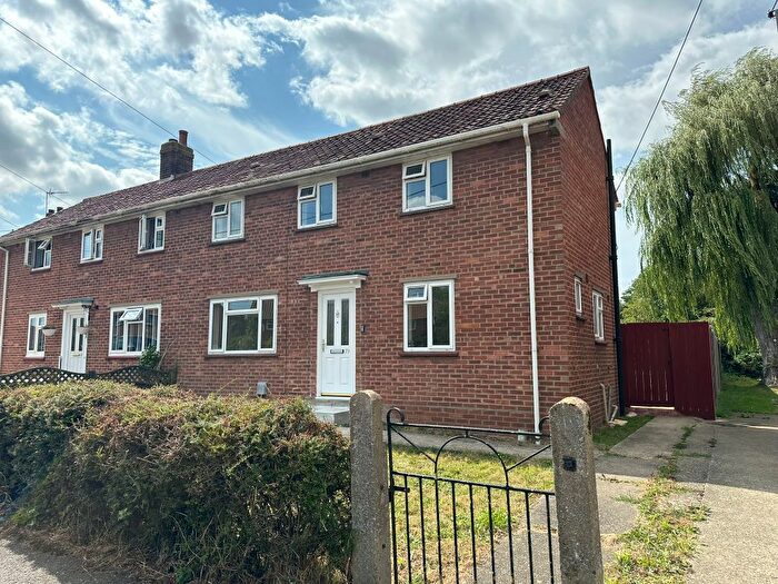 3 Bedroom Semi-Detached House To Rent In Briar Road, Redenhall, Harleston, IP20