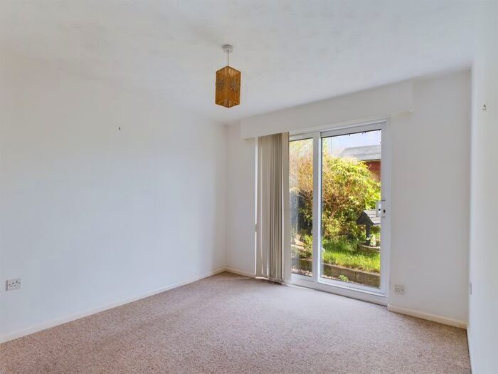 2 Bedroom Semi-Detached Bungalow For Sale In Penmayne Parc, Lanner, Redruth, TR16