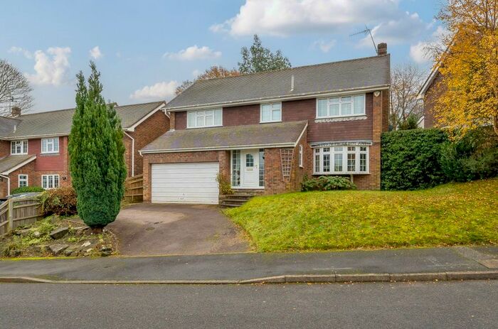 4 Bedroom Detached House To Rent In Birling Park Avenue, Tunbridge Wells, TN2