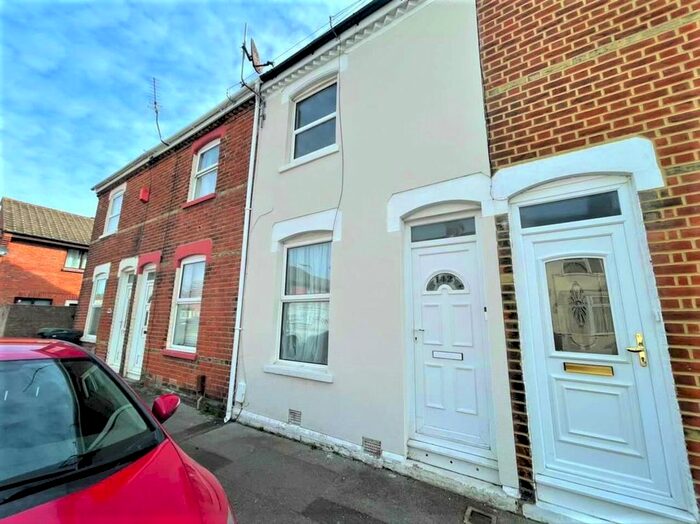 2 Bedroom Terraced House To Rent In Avenue Road, Gosport, PO12