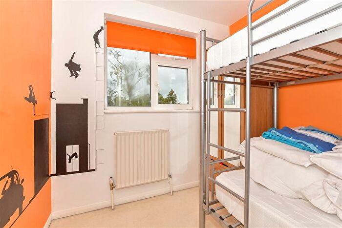 5 Bedroom Semi-detached House For Sale In Fletcher Road, Staplehurst, Tonbridge, Kent, TN12