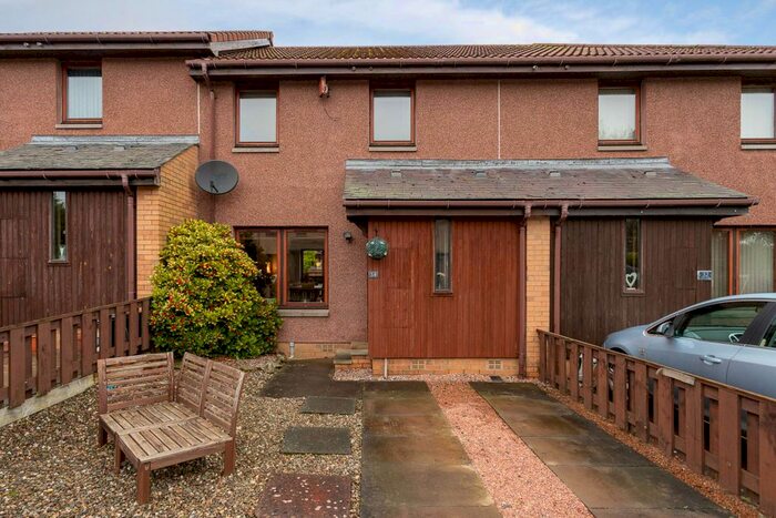 2 Bedroom Terraced House For Sale In The Elms, Dundee, DD4