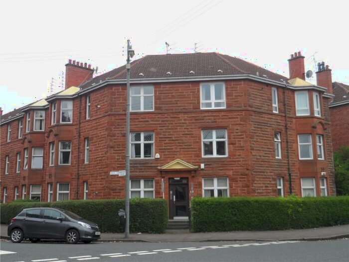 2 Bedroom Flat To Rent In Moss Side Road, Glasgow, G41