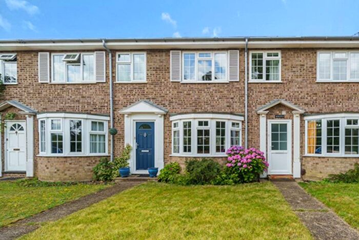 3 Bedroom Terraced House To Rent In Horsell, Woking, Surrey, GU21