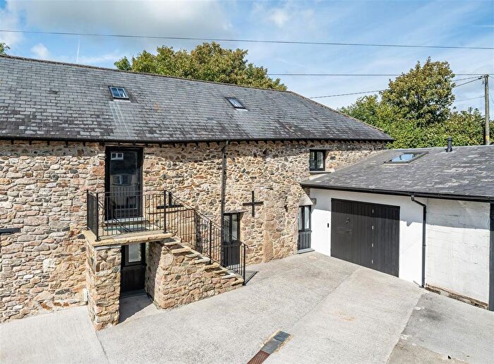 3 Bedroom Barn Conversion For Sale In Stidston, South Brent, TQ10