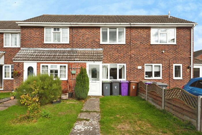 2 Bedroom Terraced House For Sale In St Martins Close, Cranwell Village, Sleaford, NG34