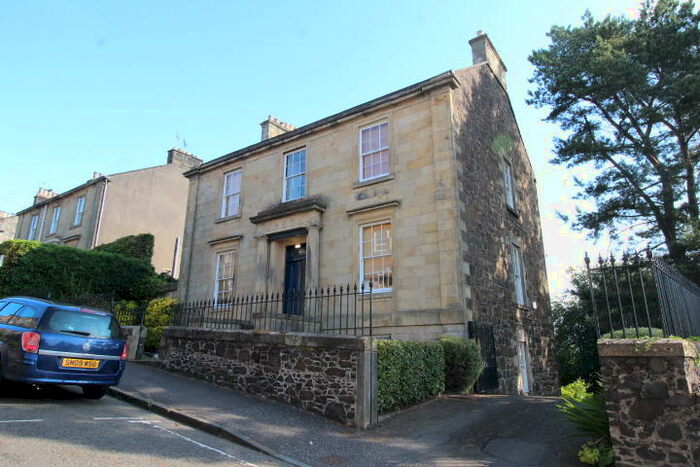 1 Bedroom Flat To Rent In A Irvine Place, Stirling, FK8