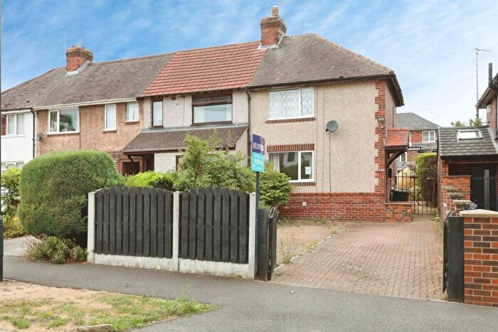 2 Bedroom End Of Terrace House For Sale In Hopefield Avenue, Sheffield, S12