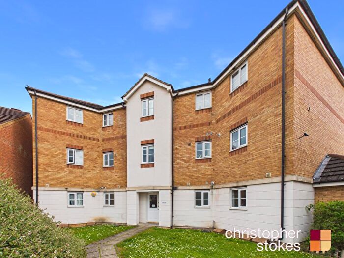 2 Bedroom Apartment To Rent In Michigan Close, Broxbourne, Hertfordshire, EN10