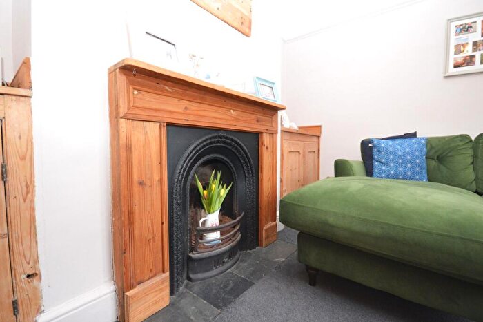3 Bedroom End Of Terrace House For Sale In Sandgate Hill, Sandgate, CT20