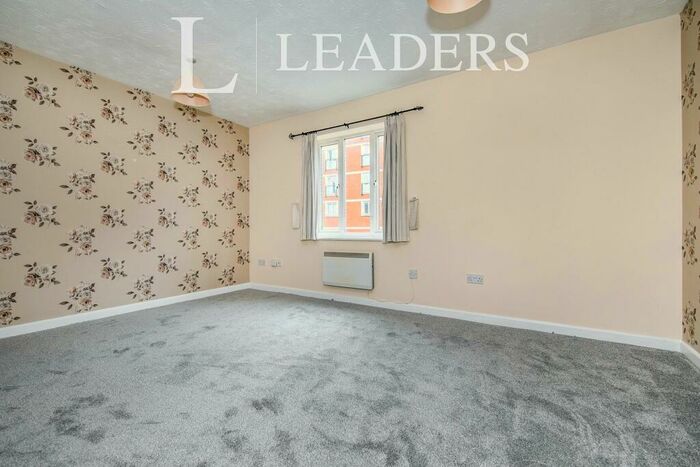 2 Bedroom Apartment To Rent In Neptune Square, Ipswich, IP4