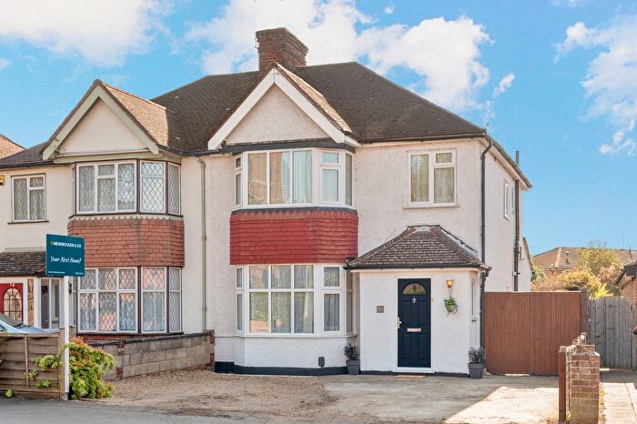 3 Bedroom Semi-Detached House For Sale In Squires Bridge Road, Shepperton, Surrey, TW17