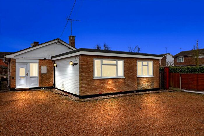 3 Bedroom Detached Bungalow For Sale In Old Wickford Road, South Woodham Ferrers, Chelmsford, Essex, CM3