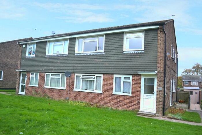 2 Bedroom Maisonette To Rent In Wellbrook Road, Farnborough, Orpington, BR6