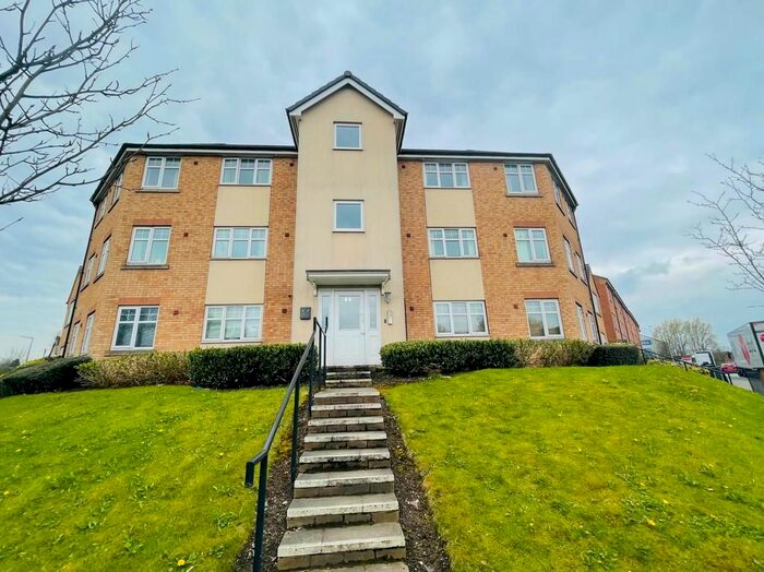 2 Bedroom Flat To Rent In Birmingham Road, Oldbury, B69
