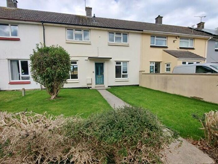 3 Bedroom Terraced House To Rent In Feltham Drive, Frome, BA11