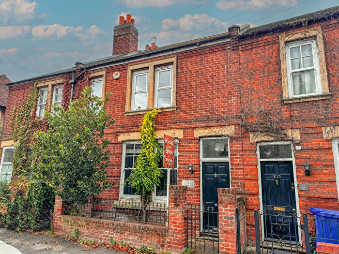 3 Bedroom Town House To Rent In High Street, Newmarket, CB8